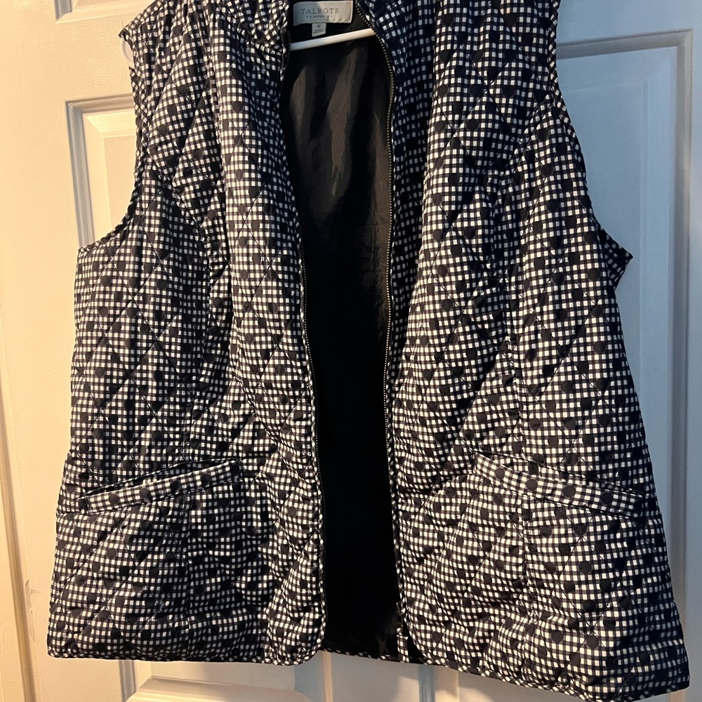 Talbots Navy and White Geometric Vest